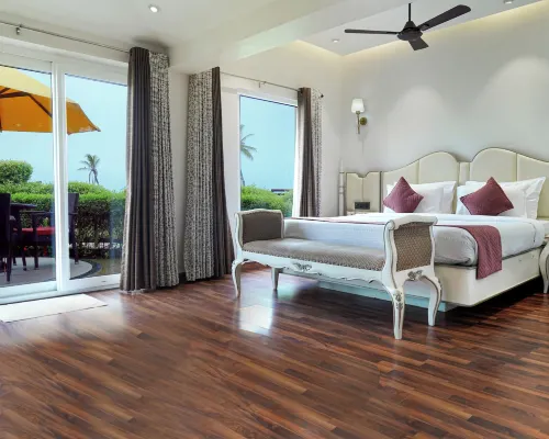 Hotel Holiday Resort Hotels in Puri