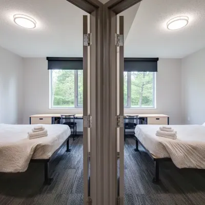 Residence & Conference Centre - Brampton Hotels near Memorial Arena