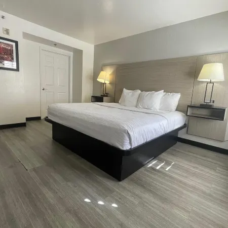 Howard Johnson by Wyndham Tempe University/Phoenix