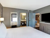 Home2 Suites by Hilton Edmonton South Hotels near Edmonton Research Park