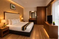Symphony Suites Hotel - balcony