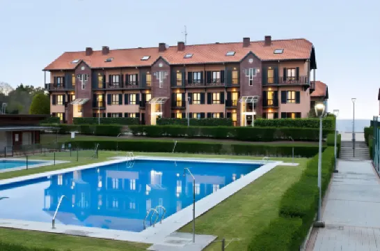 Abba Comillas Apartments Hôtels à : 