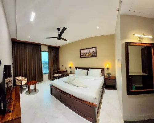 Riviera Hotel & Resort Hotels in Khargone