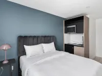 كلاودز لوفتس - كوارتير لاتين Hotels near مونت رويال بارك