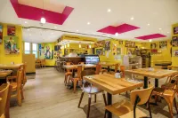 The Vic, Ascend Hotel Collection - breakfast