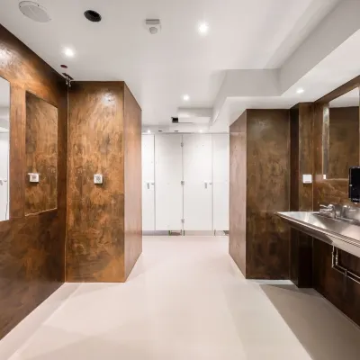 City Hostel Hotels near T-CENTRAL Station