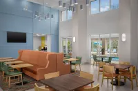 Hampton Inn & Suites Clinton - I-26