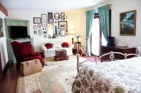 Stonecroft Country Inn