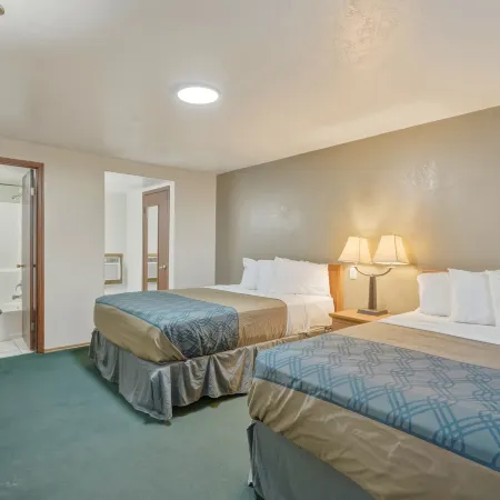 Patriot Stay Motel Отели в г. Винта Каунти