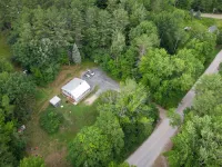 The Fireflies & Waterfalls Are Calling! Book Your Vermont Summer Getaway Now! Hotéis em Cavendish