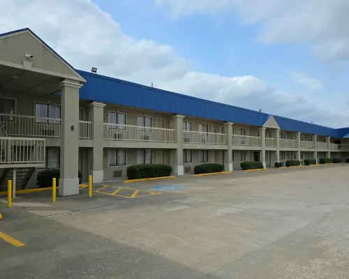 Baymont by Wyndham McAlester Hwy 69 Hotels in McAlester