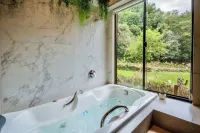 Hotel Fazenda Vale Alvorada - Hot Tub