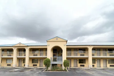 Deerfield Inn by Capital O Blytheville AR I55 Hotels in 