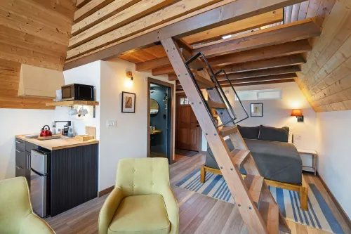 Artbliss Hotel