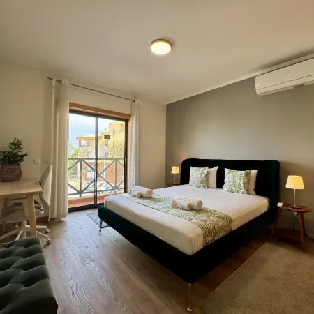 Albufeira Modern 7 by Homing
