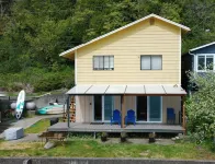 Hoodsport Hood Canal Waterfront Cabin.