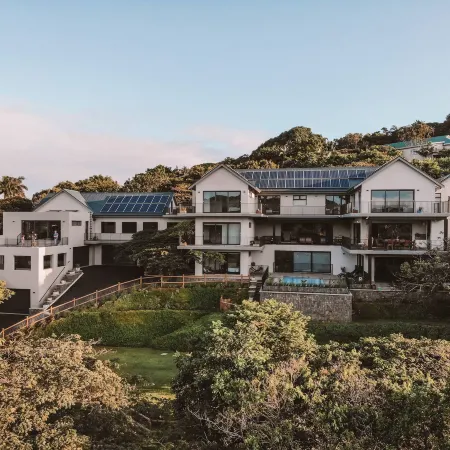 Coral House - Staynest Guesthouse