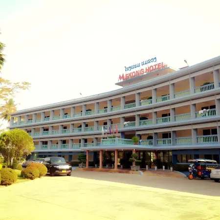 Mekong Hotel Отели в г. Тхакхэ