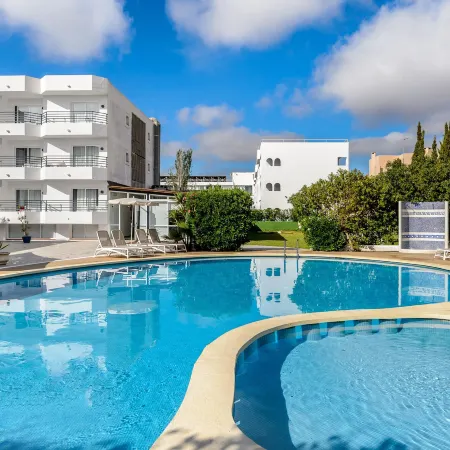 Hotel Vibra Isola - Adults Only Отели рядом с достопримечательностью «Мыс Фар-де-Пунта-Гросса»
