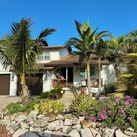 PIRATES PARADISE---Quiet Gulf Front  Property near Clearwater/Tarpon Springs!!