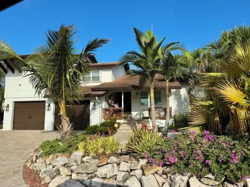 PIRATES PARADISE---Quiet Gulf Front  Property near Clearwater/Tarpon Springs!!