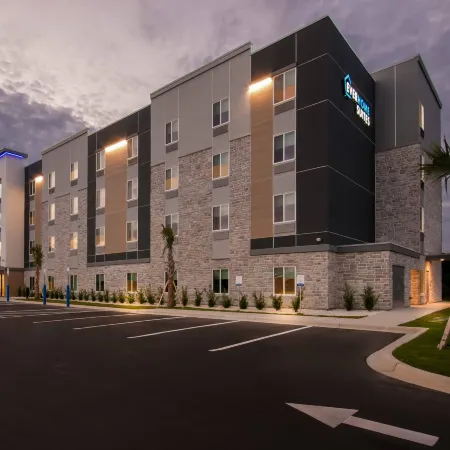 Everhome Suites Panama City Beach - 30A