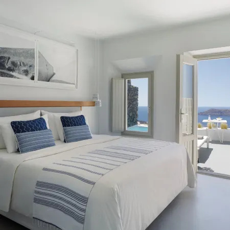 Grace Hotel, Auberge Collection