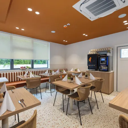 Hostel Sol