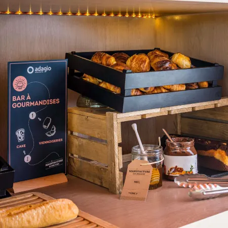 Aparthotel Adagio access Paris Massy Gare TGV