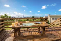 Land's Edge Eco Friendly Cottages and Apartments