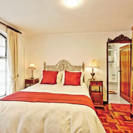 El Hotel de Su Merced