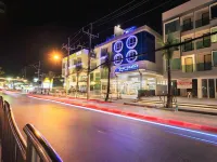 BearPacker Patong Hostel Hotels near طريق بانغلا