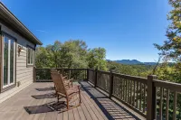 Heart Rock Lodge