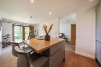Modern Peaceful Open Plan 1-Bed Apartment Rutland - Bintang 3