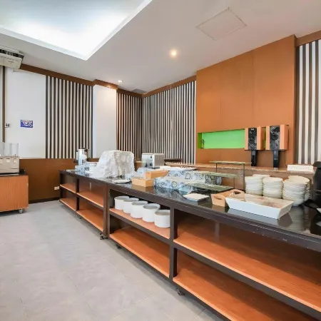 Sea Paradise Hotel Sattahip