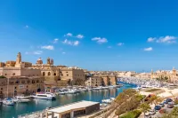 Bougainvillea Breeze & Marina View - Happy Rentals