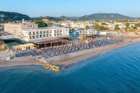Avra Beach Resort - balcón