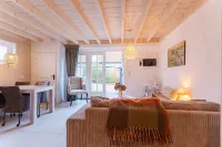 Holiday home - Schoolstraat 6a Vrouwenpolder - 民宿