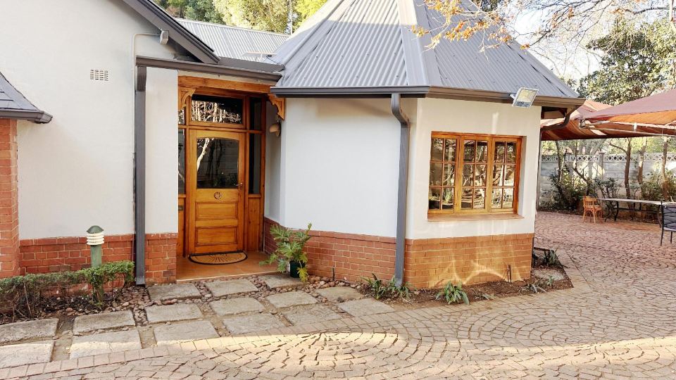 Brookyard Guest House