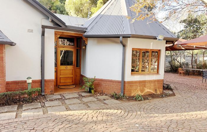 Brookyard Guest House