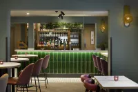Premier Inn Glasgow Newton Mearns (M77 J4) - parking