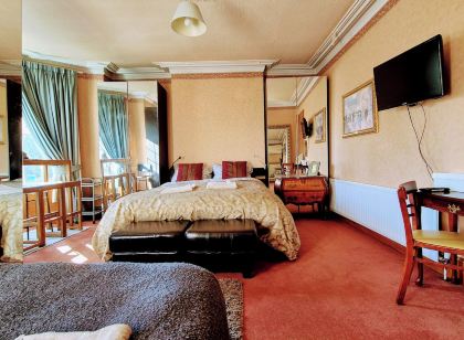 Four Lovely Victorian Rooms Belfast