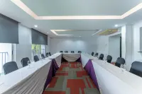 Riande Aeropuerto Hotel Casino - Разрешено размещения с домашними животными