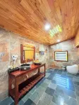 Cendana Trang An Retreat - spa