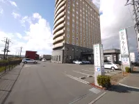 Hotel Route-Inn Higashimuroran Ekimae - parking