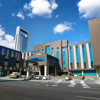 Antaris Cintermex Hotels near Fundidora Park