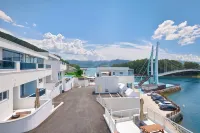 Geoje The Shine Pool Villa - Boutique