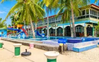 Allisa Resort Hotel - Beach