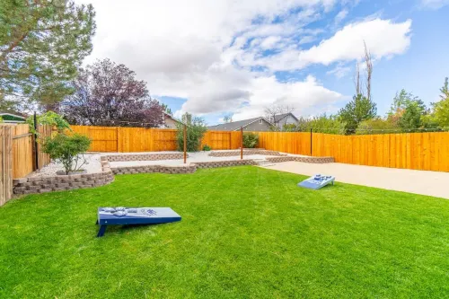 Modern Western Retreat Pet Friendly 4 bed 2 bath - شرفة