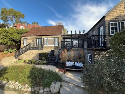 Cozy Laguna Beach Cottage 3min walk to the ocean and 7min walk to the village! - 4 stelle